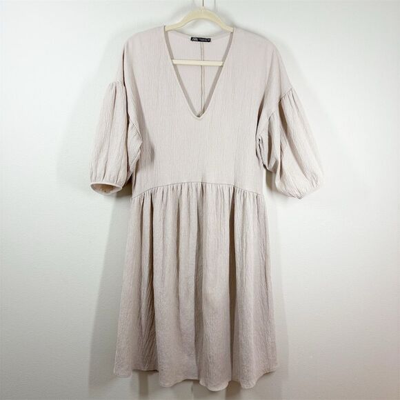 Zara Dresses & Skirts - Zara Voluminous Textured Balloon Sleeve Midi Dress Size M Beige‎ Loose Fitting